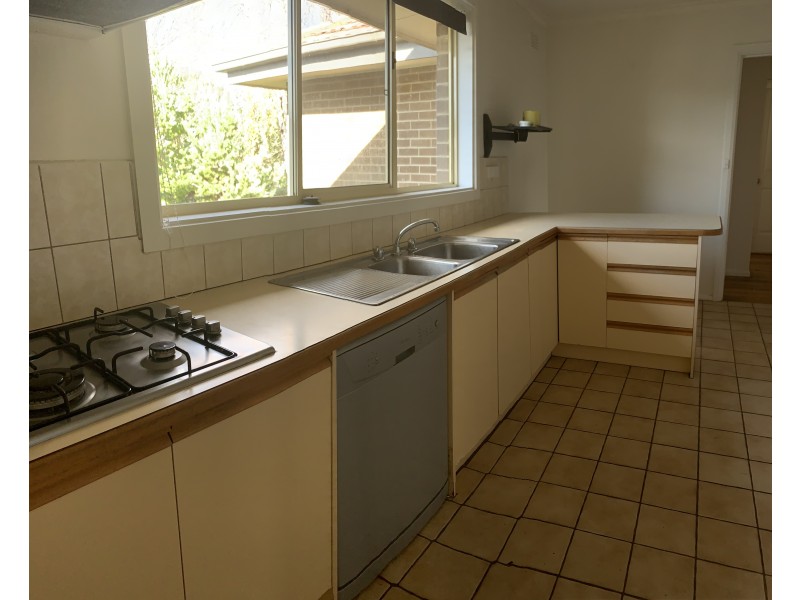 14 Downward Street, Mornington VIC 3931