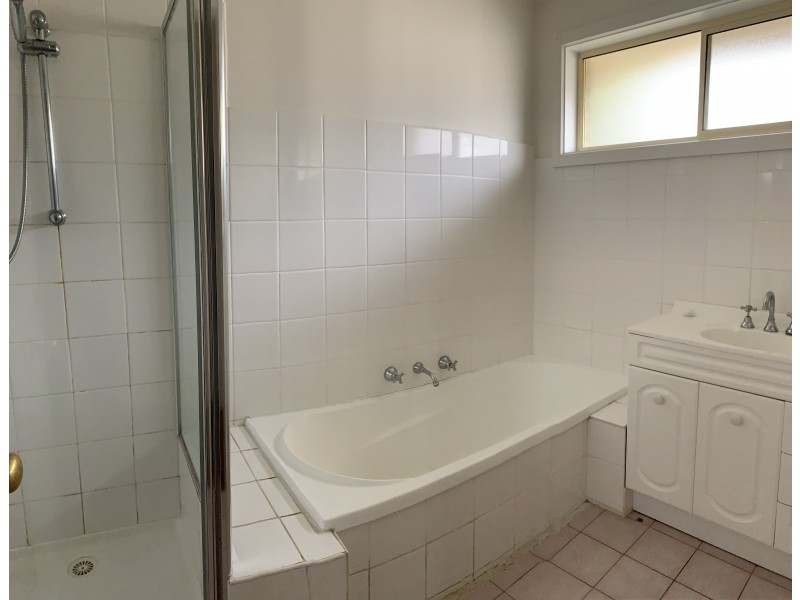 14 Downward Street, Mornington VIC 3931