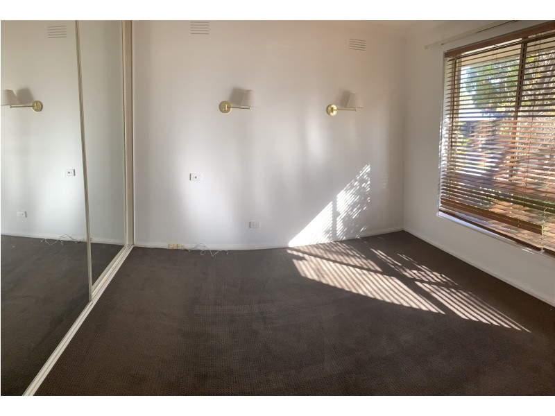 14 Downward Street, Mornington VIC 3931