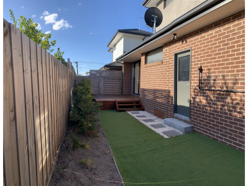 1/16B Reid Street, Frankston VIC 3199