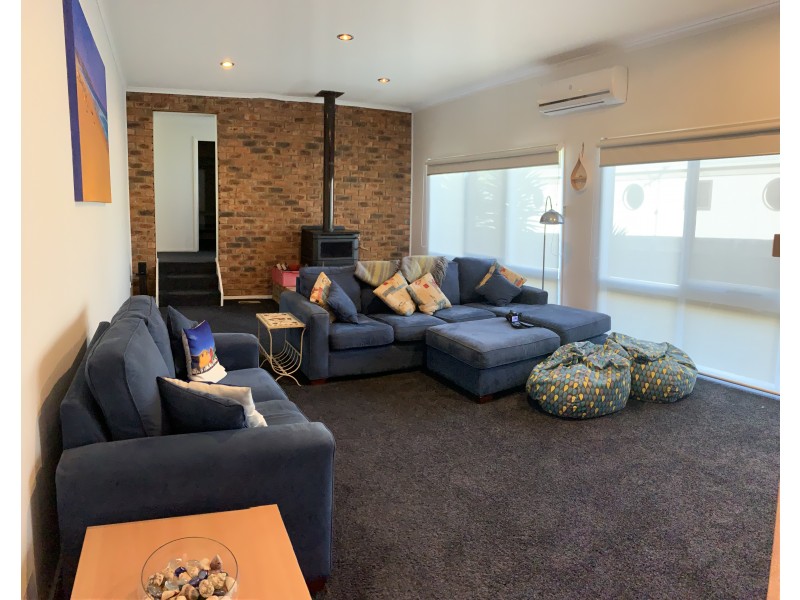 15 Tinapher Drive, Rye VIC 3941