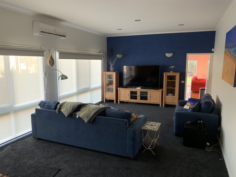 15 Tinapher Drive, Rye VIC 3941