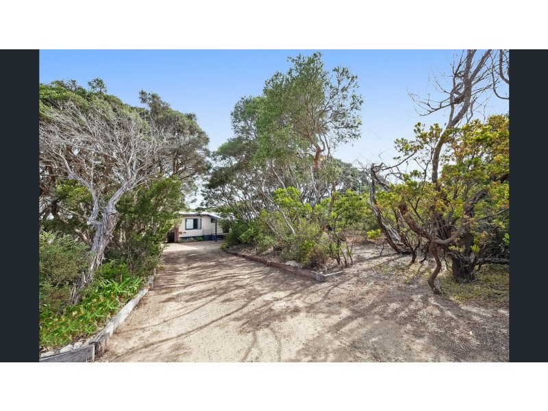 26 Cooraminta Road, Rye VIC 3941