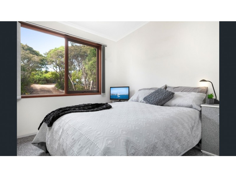 26 Cooraminta Road, Rye VIC 3941