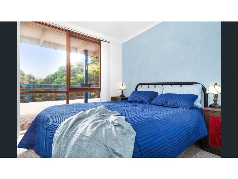 26 Cooraminta Road, Rye VIC 3941