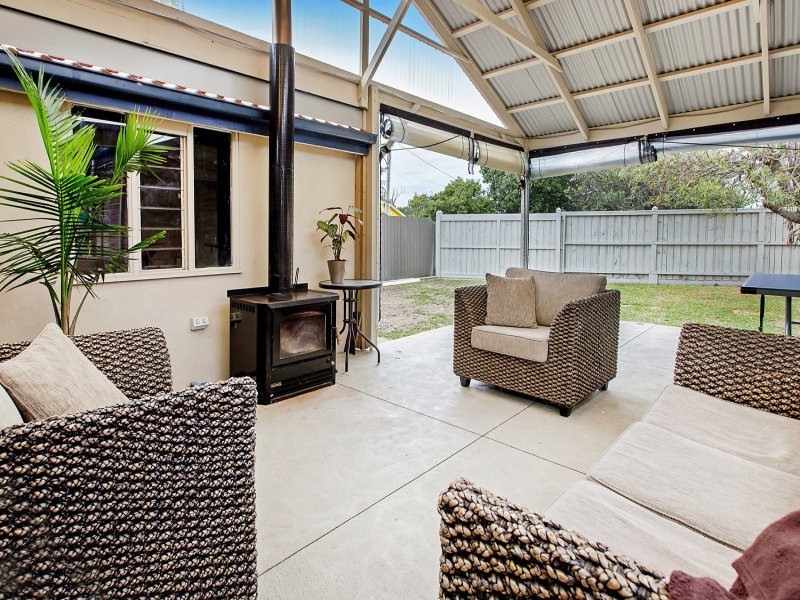 2 The Glen, Rye VIC 3941