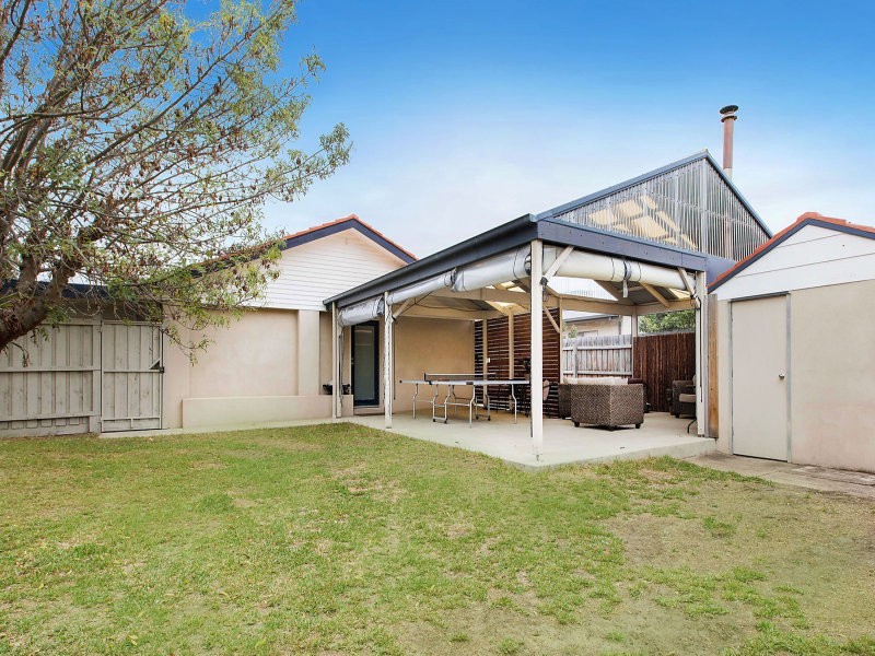 2 The Glen, Rye VIC 3941
