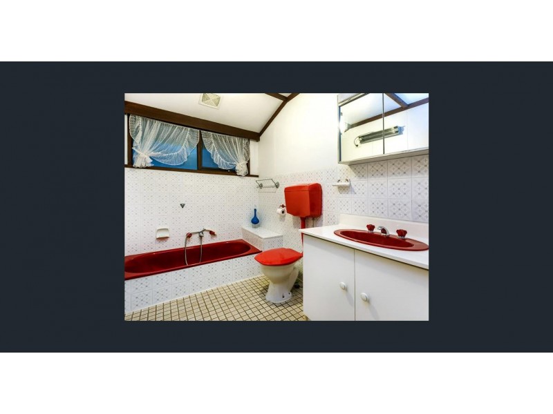 72 Valley Drive, Rye VIC 3941