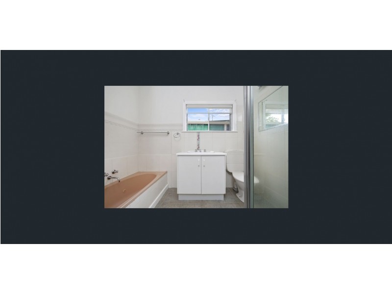 4 Shirlow Avenue, Rye VIC 3941