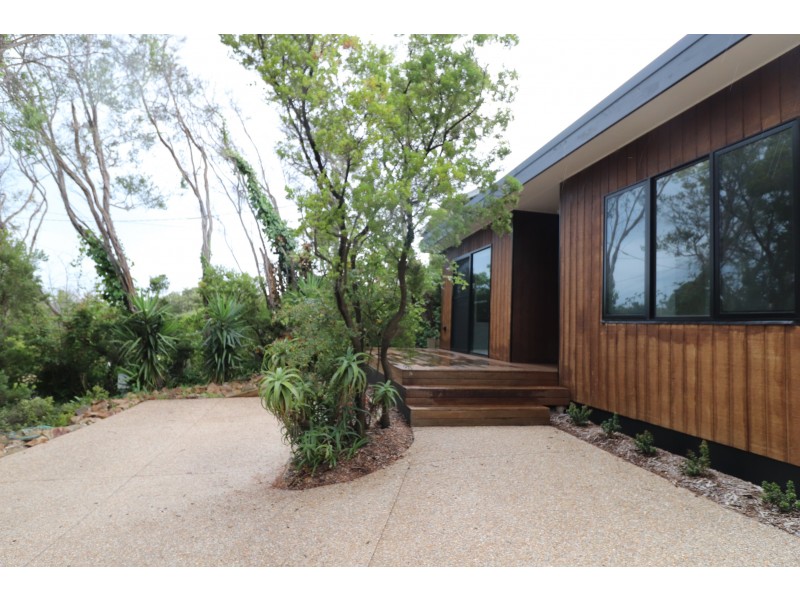 3 Tanderra Street, Rye VIC 3941