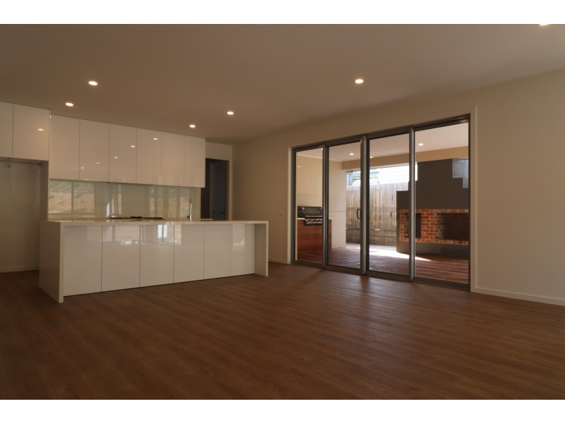 13 Rodney Street, Rye VIC 3941