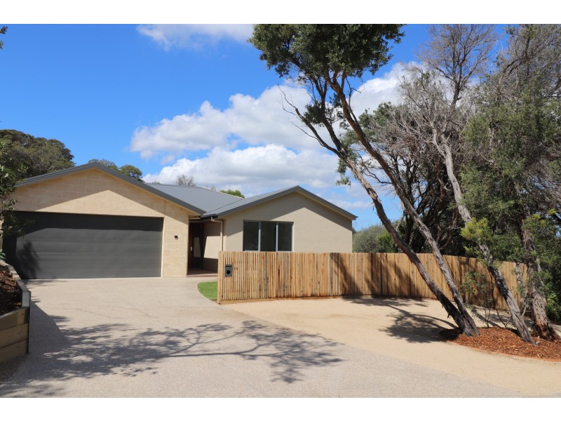 13 Rodney Street, Rye VIC 3941