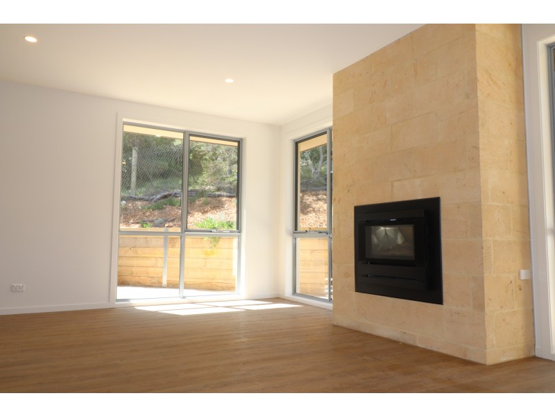 13 Rodney Street, Rye VIC 3941