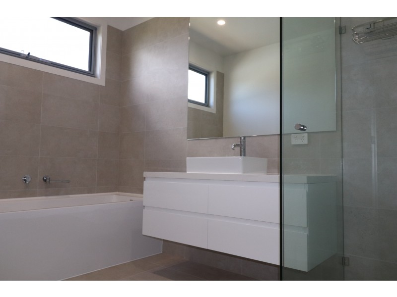 13 Rodney Street, Rye VIC 3941