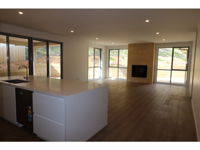 13 Rodney Street, Rye VIC 3941