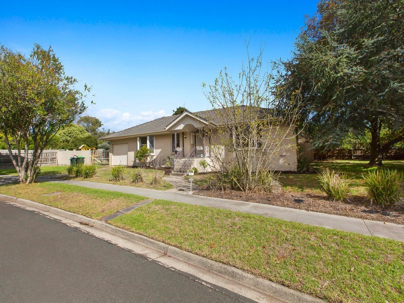 38 McComb Boulevard, Frankston South VIC 3199