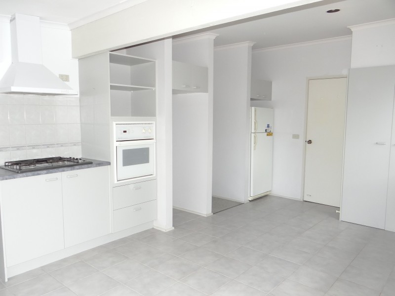 8 Lewana Street, Rye VIC 3941