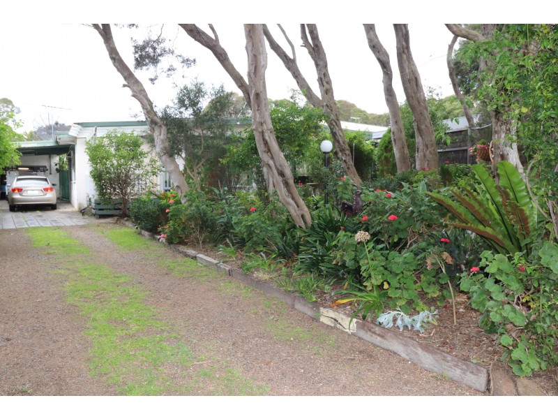 21 Reeves Street, Blairgowrie VIC 3942