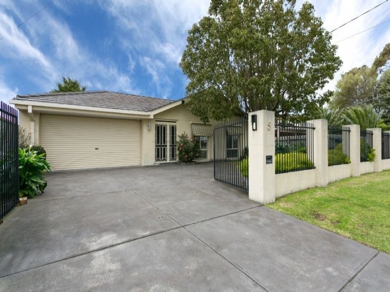 5 Beachurst Avenue, Dromana VIC 3936