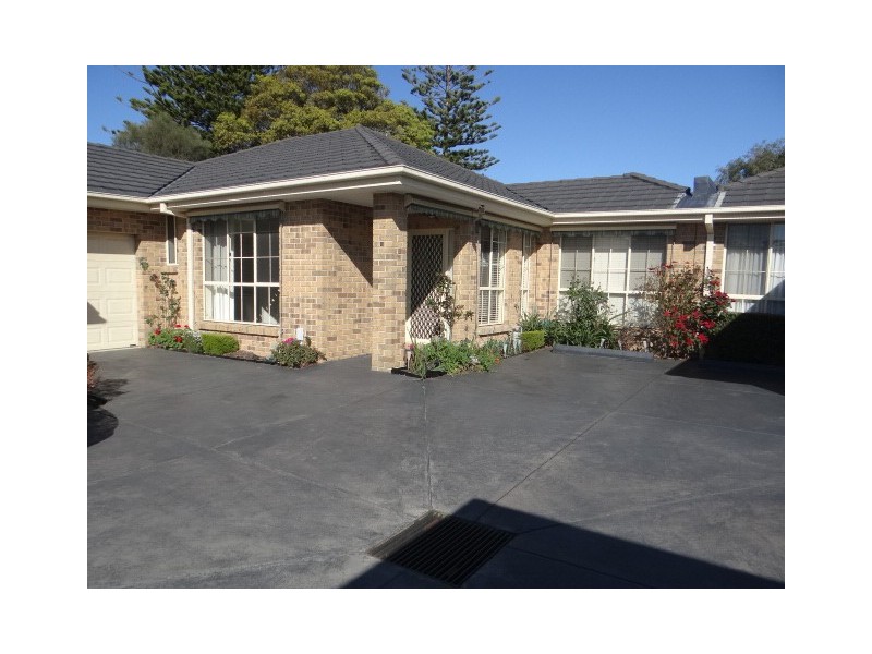 4/15 McCombe Street, Rosebud VIC 3939