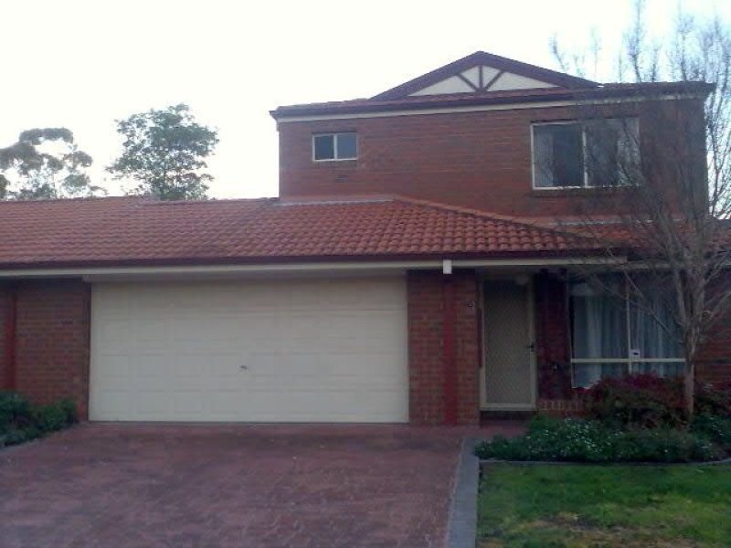 12 Sandon Circuit, Forest Hill VIC 3131