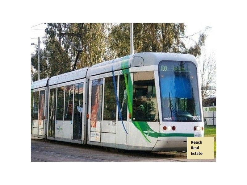 1/1 Nangnak Lane, Mont Albert VIC 3127