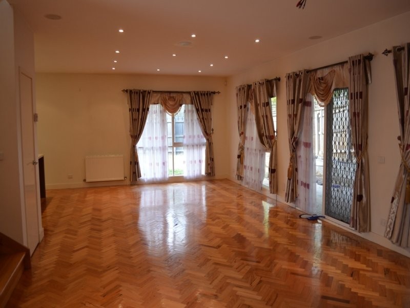 2/630-634 Whitehorse Road, Mitcham VIC 3132