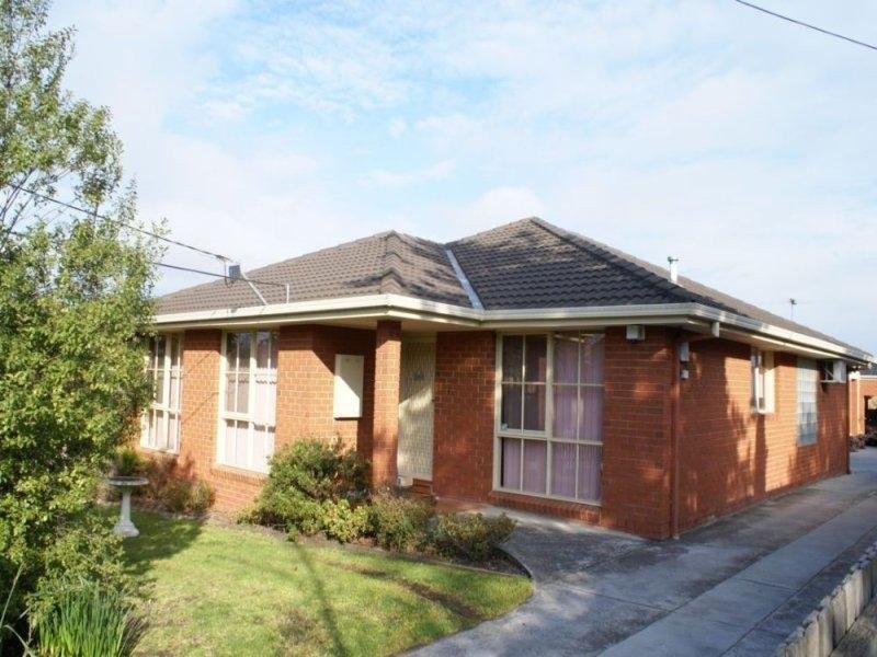 14 Pheasant Street, Burwood VIC 3125