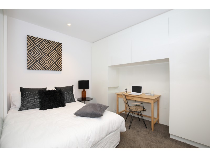 1904/151  City Road, Southbank VIC 3006