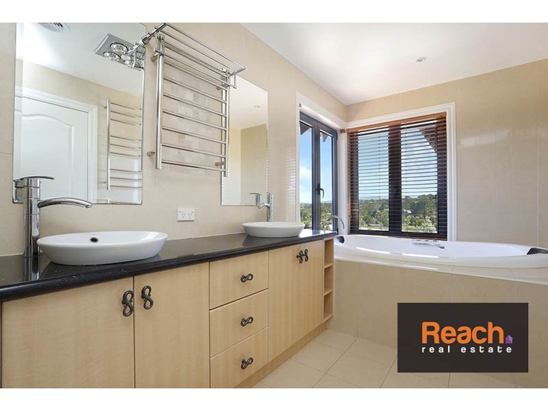 7 Nolan Close, Narre Warren North VIC 3804