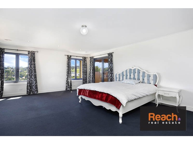 7 Nolan Close, Narre Warren North VIC 3804