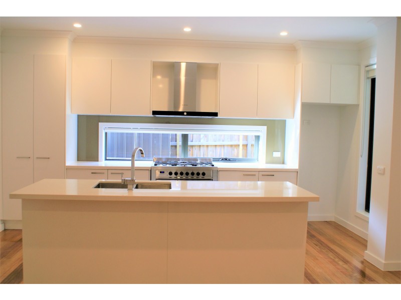 10B Boston Street, Ashwood VIC 3147