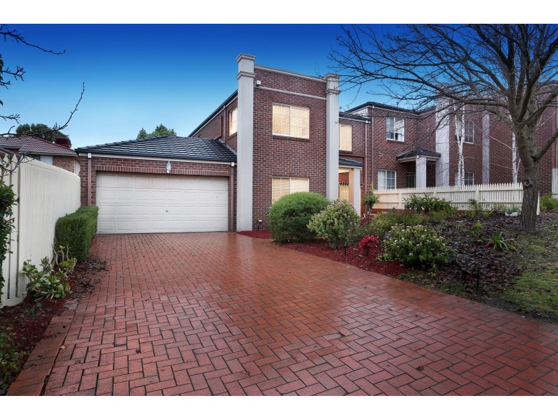 15  Saxonwood drive, Vermont South VIC 3133