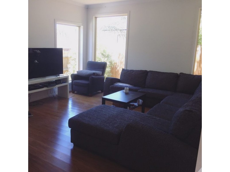 3/28-30 Chivers Avenue, Glen Waverley VIC 3150