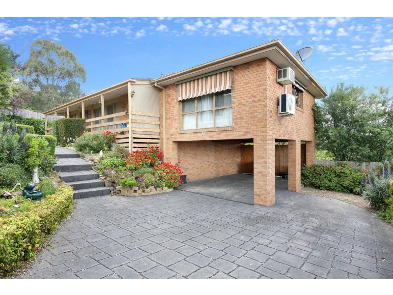 8 Neptune Ct, Lilydale VIC 3140