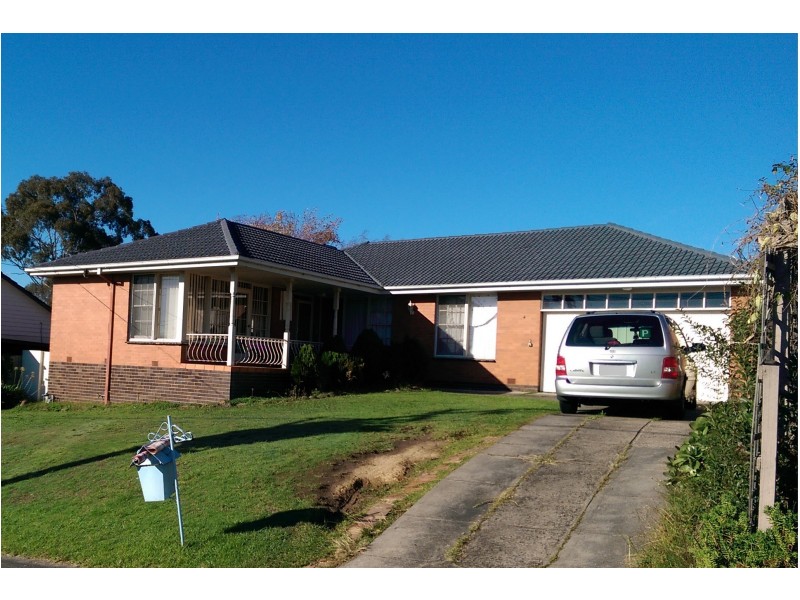 4 Debra Way, Doncaster East VIC 3109