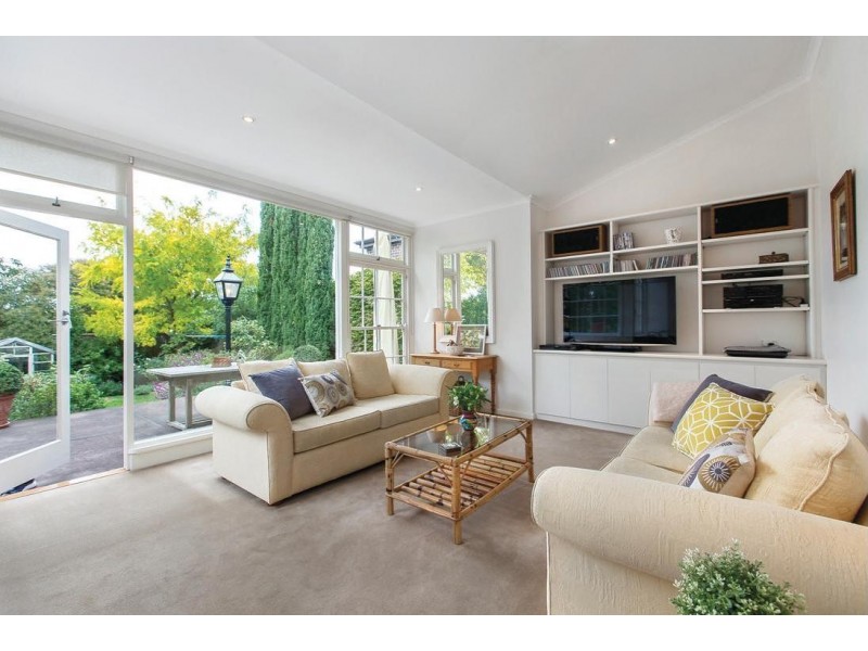 16 Belgrove Avenue, Balwyn VIC 3103