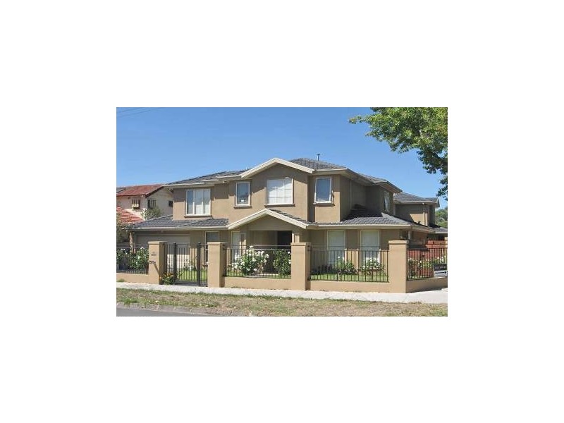 34 Boorool Road, Kew East VIC 3102