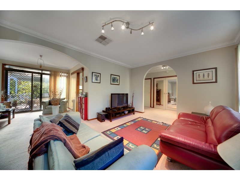 83 Camelot Drive, Glen Waverley VIC 3150