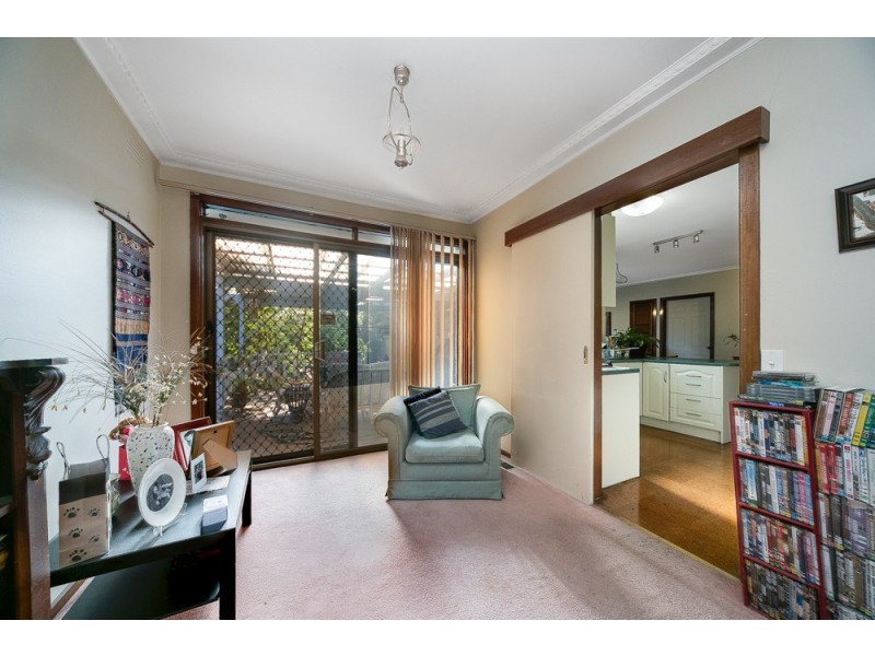 83 Camelot Drive, Glen Waverley VIC 3150