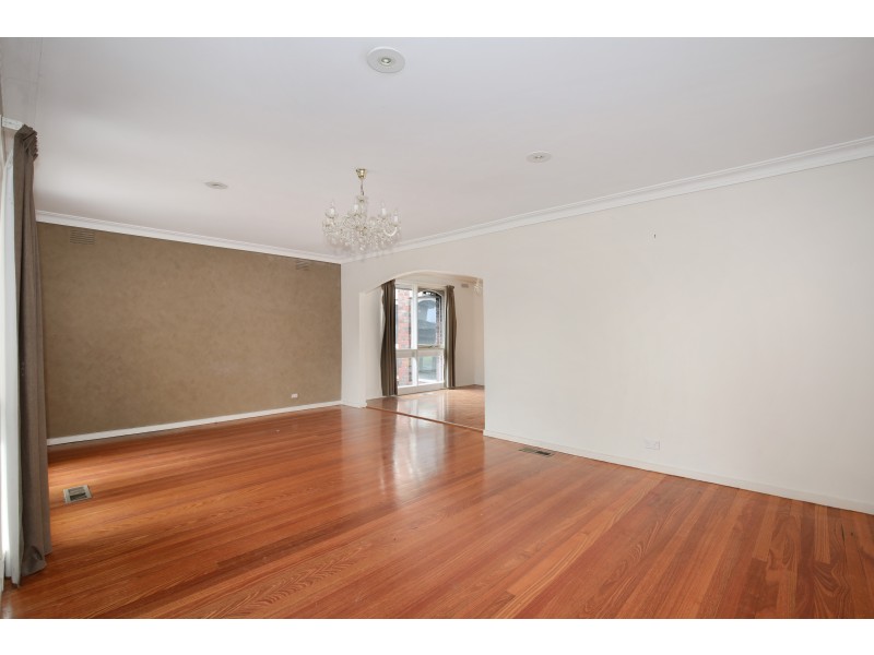 5 Squire Court, Glen Waverley VIC 3150