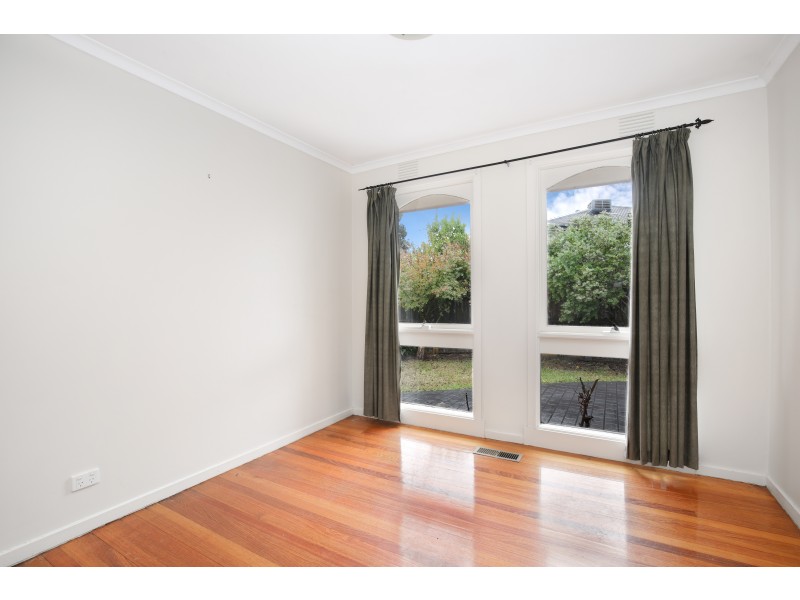 5 Squire Court, Glen Waverley VIC 3150