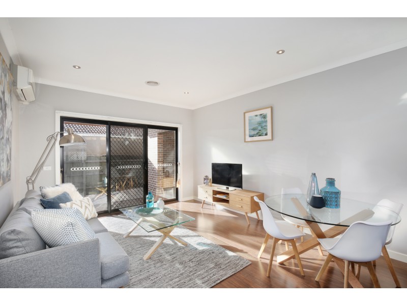 2/29 Pickett Street, Reservoir VIC 3073