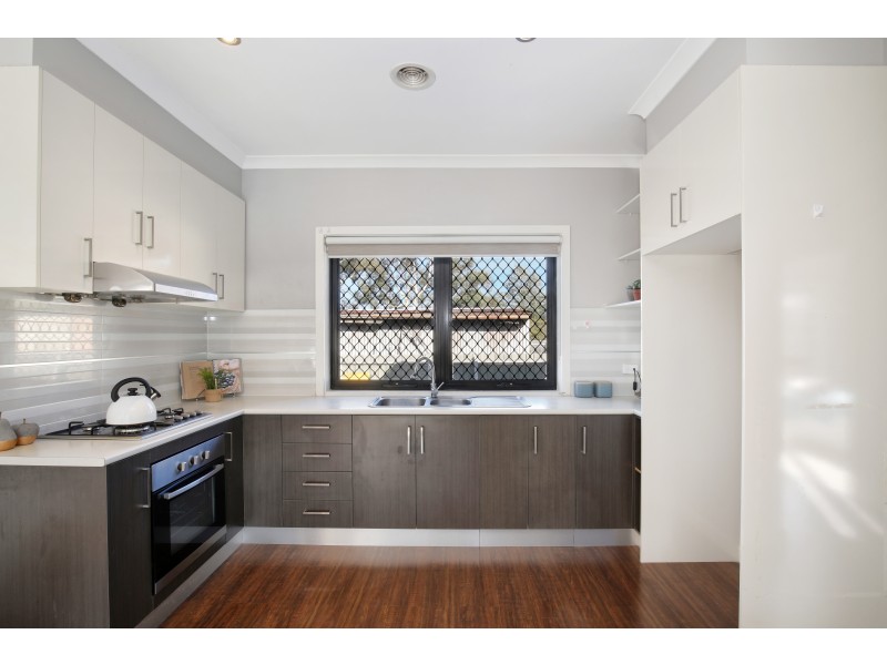 2/29 Pickett Street, Reservoir VIC 3073