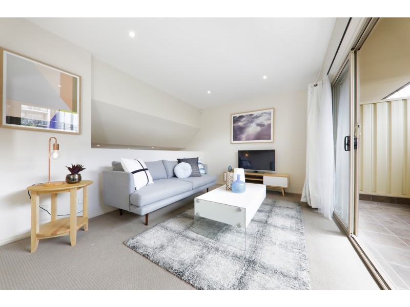 2/1 John Street, Box Hill VIC 3128