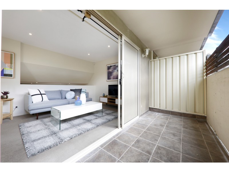 2/1 John Street, Box Hill VIC 3128
