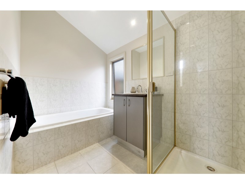 2/1 John Street, Box Hill VIC 3128