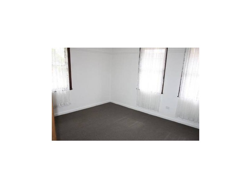1/5 Malacca Street, Heidelberg West VIC 3081