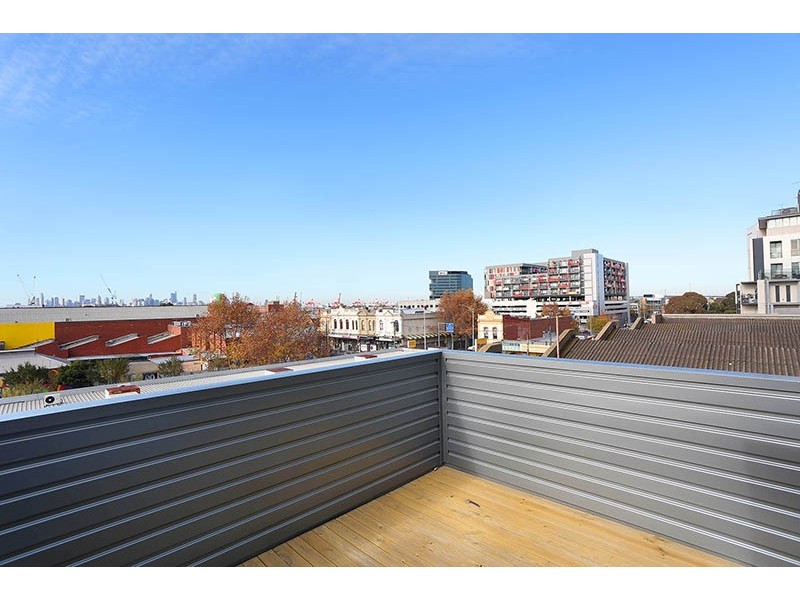 2 Greenham Place, Footscray VIC 3011
