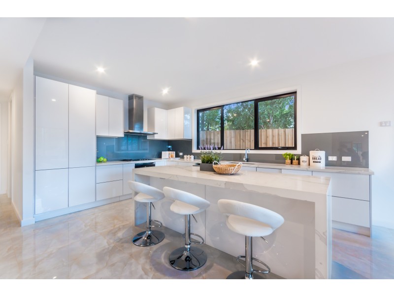 2/2 Kaarumba Grove, Balwyn VIC 3103